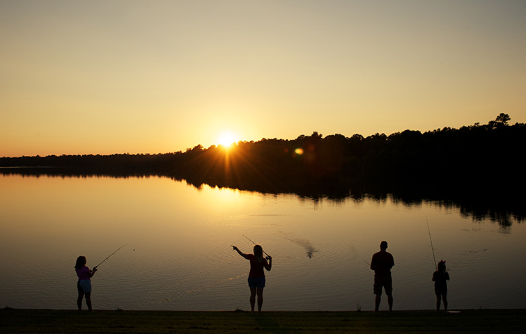 tips-and-tricks-for-lakeside-camping